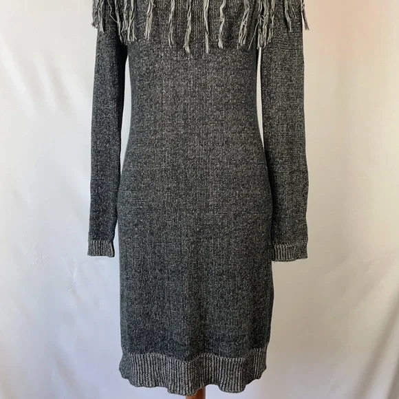 Romeo & Juliet Couture Black and Gray Fringe Sweater Dress - Size Small - Picture 9 of 12